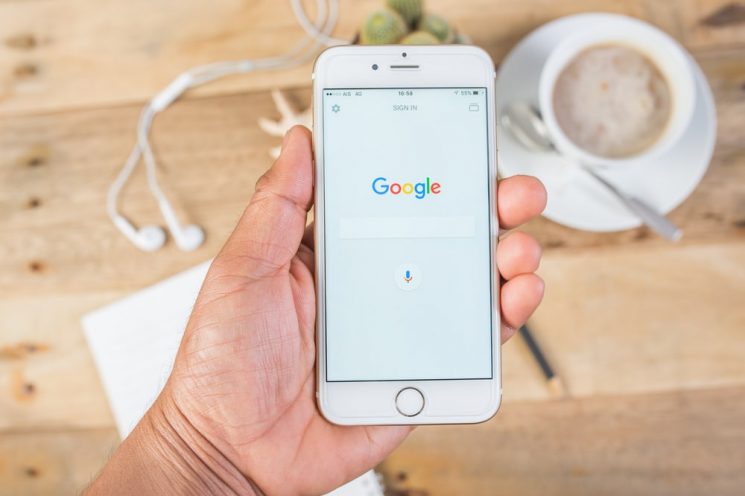 Google Tests New Mobile Ad Extension Format